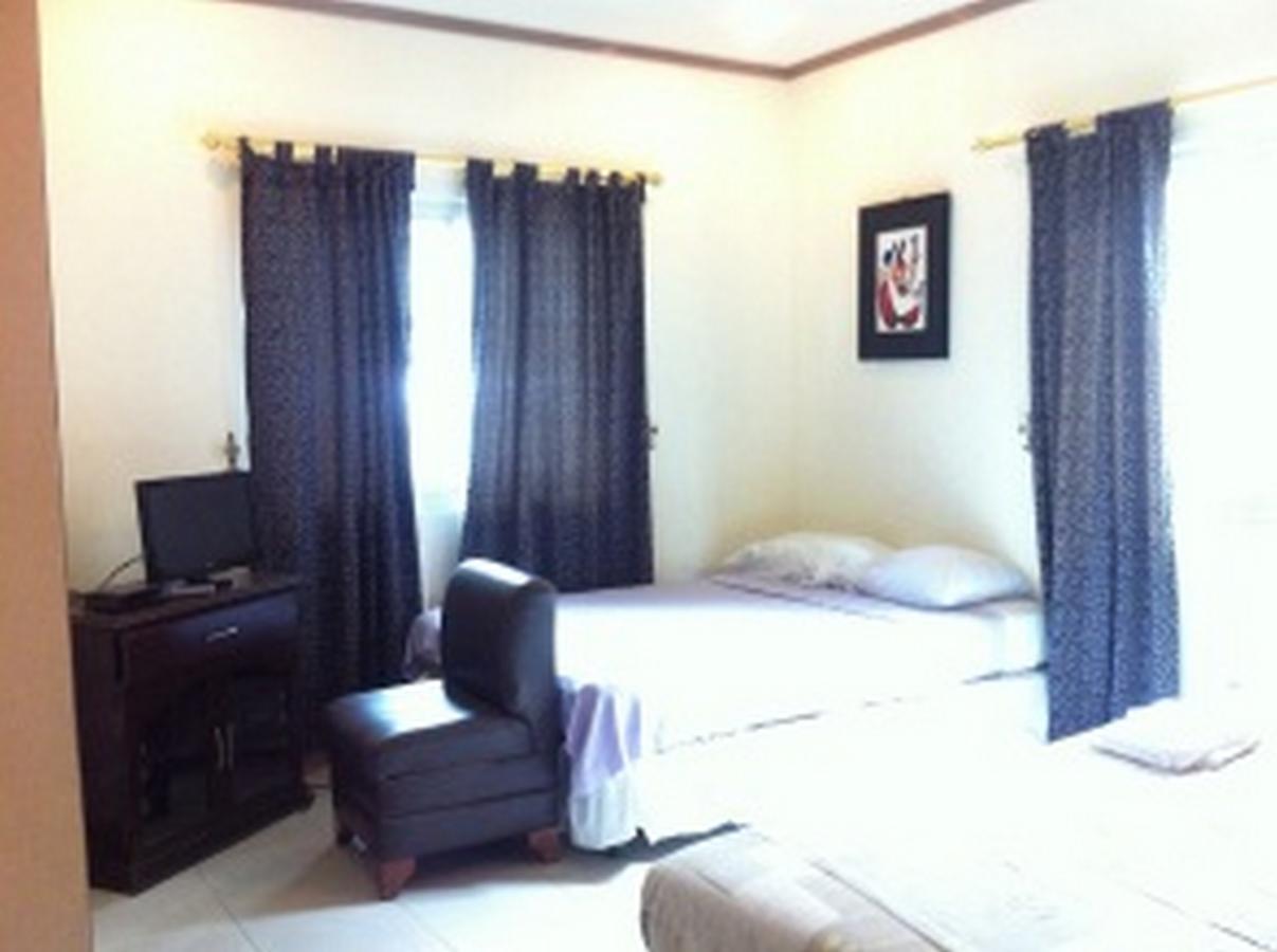 โรงแรมบาลิบาโก วิลลา อังเฮเลส ภายนอก รูปภาพ